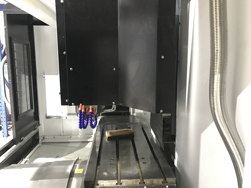 【設(shè)備】生產(chǎn)車間新增一臺三軸加工中心
