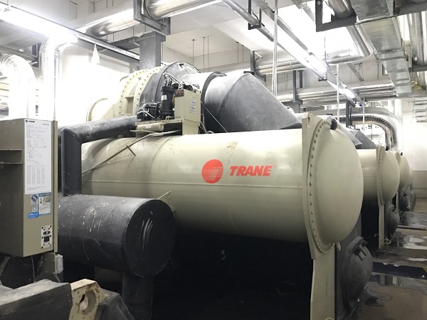 TRANE特靈冷水機組橡膠接頭現場
